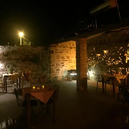 Hayat Alti * Ayvalı